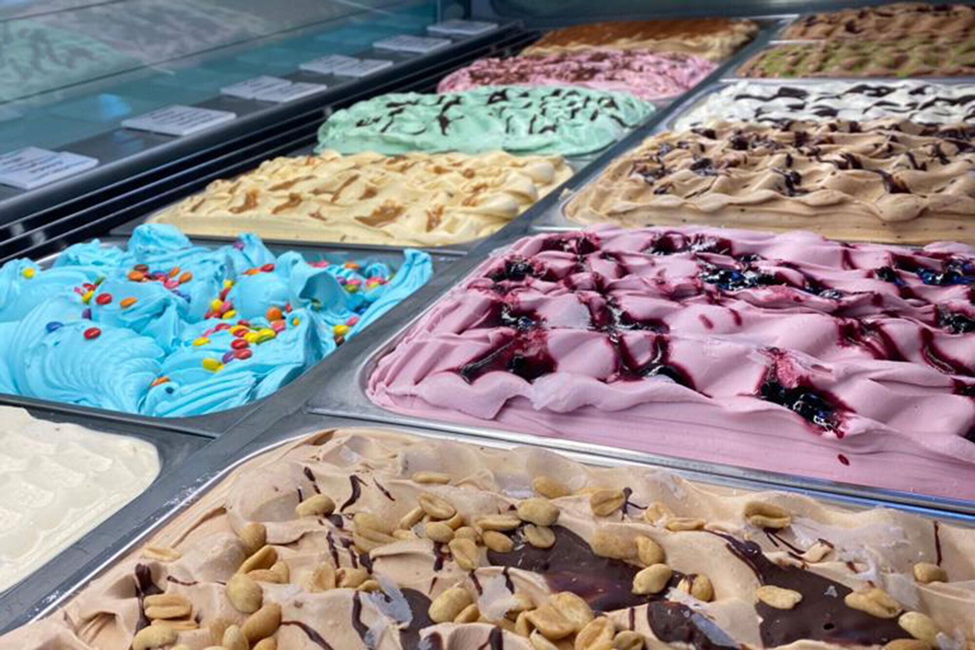Eissorten-Auswahl Fischer Eis