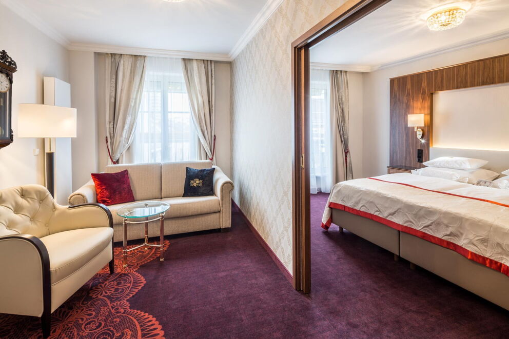 Suite im Hotel Stefanie mit edlem Design und moderner Ausstattung