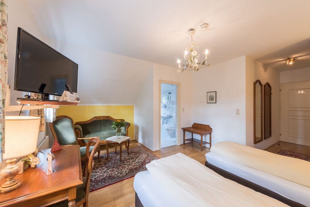 Traditionelles Salzburger-Zimmer im Hotel Bräuwirth