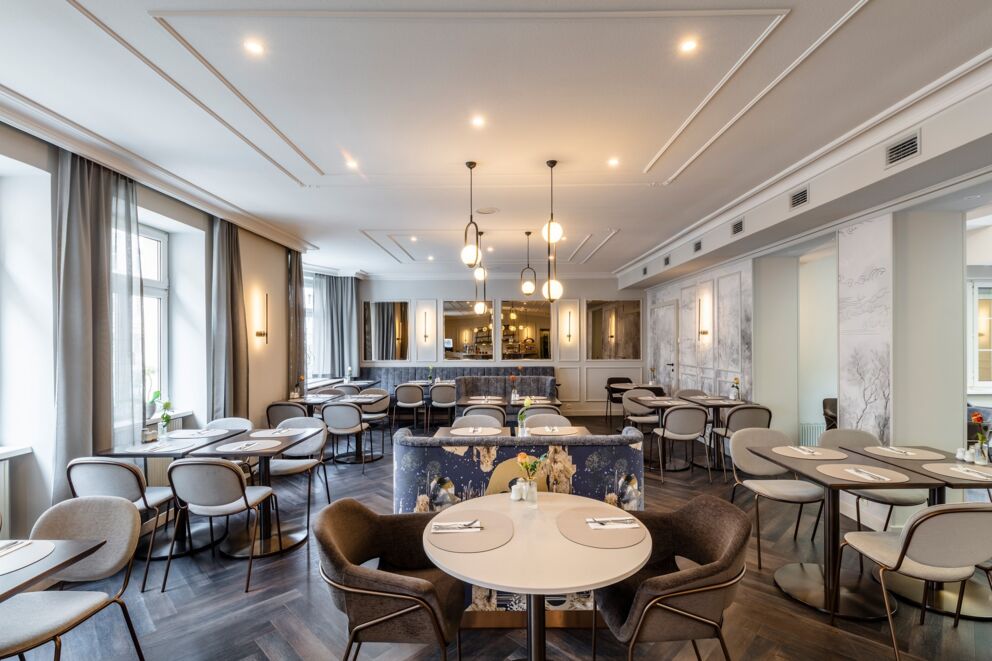Moderner und edler Frühstücksraum des Hotels City Central in Wien