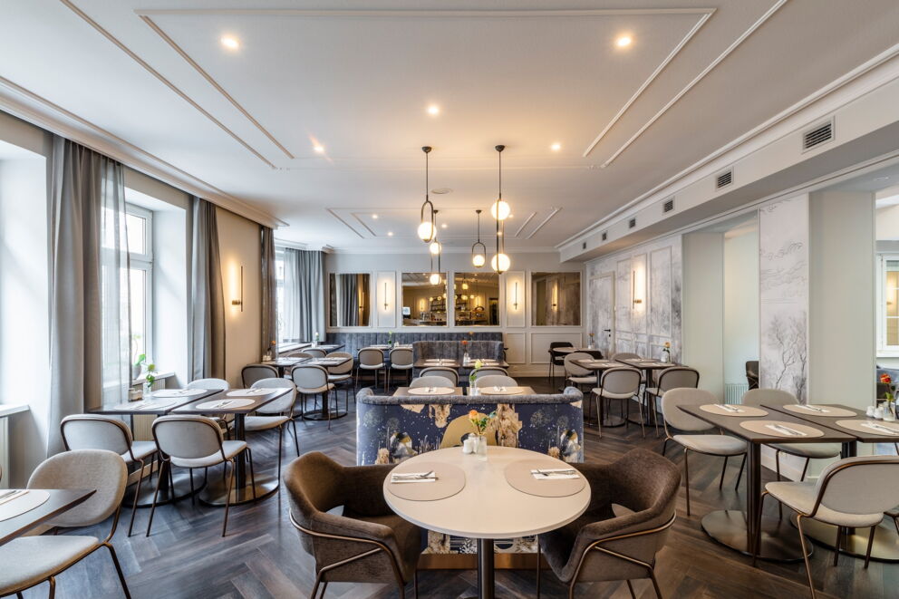 Moderner und edler Frühstücksraum des Hotels City Central in Wien