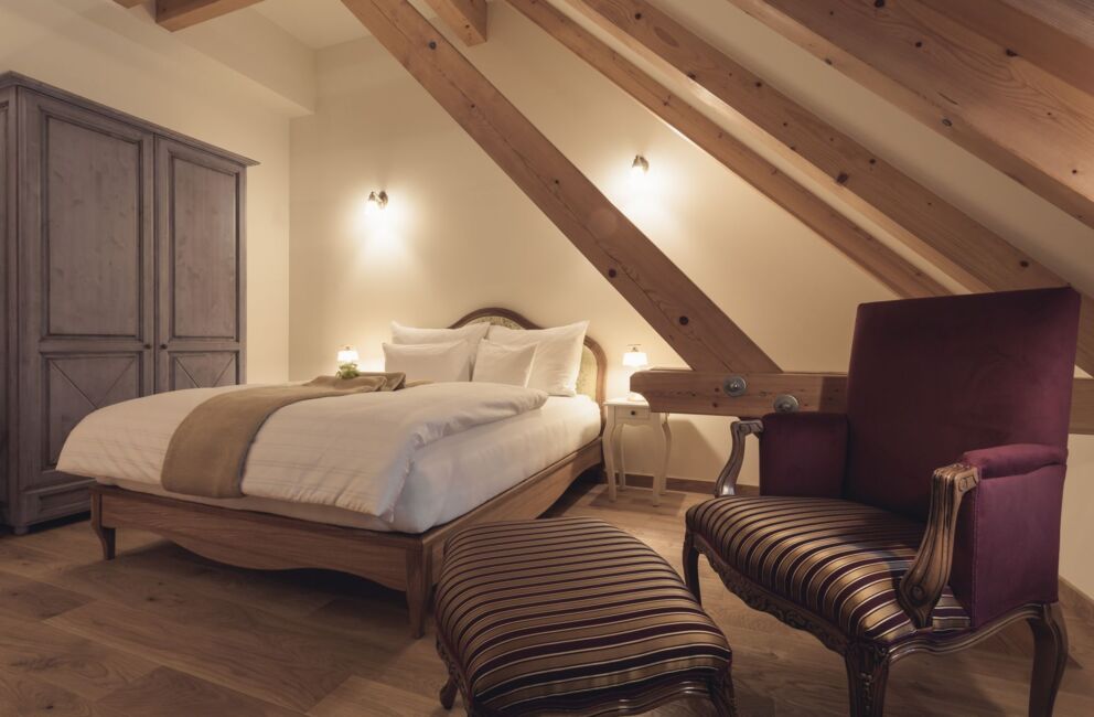 Standart-Doppelzimmer im Schloss Thalheim